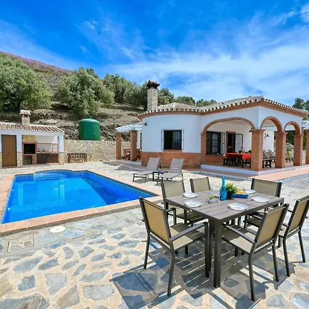 Aurelia In Countryside Malaga - Tcm