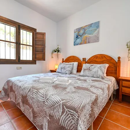 Aurelia In Countryside Malaga - Tcm Holiday home